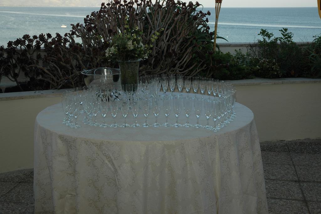 Grand Hotel Palace Terracina Exterior foto